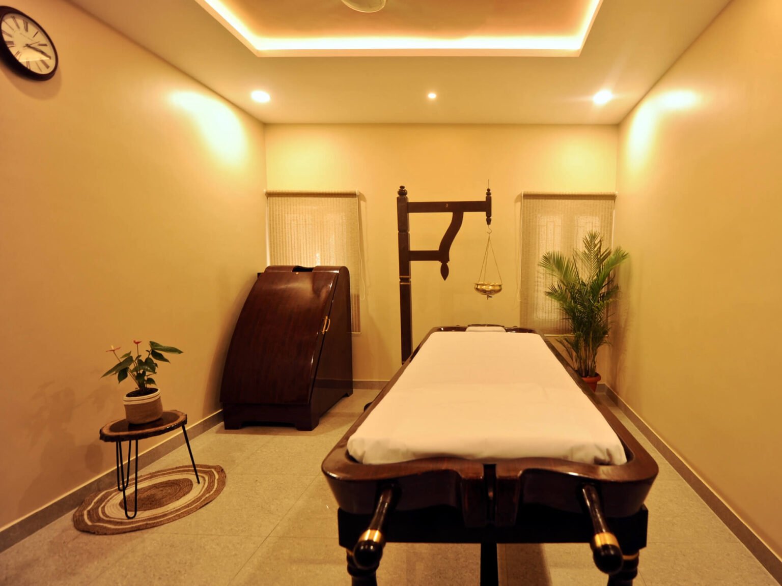 Ayurvedic Skin Doctor in Indiranagar Adyant Ayurveda