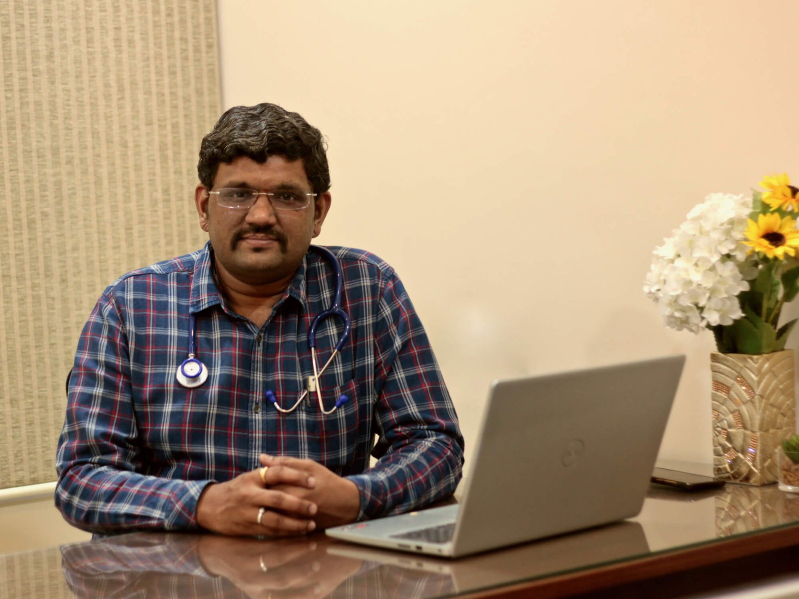Dr. Shyaamsunder : Best Ayurveda Clinic in Bangalore | Ayurveda Doctor Bangalore